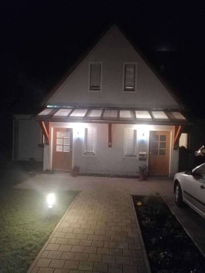 Hotel Karolingerweg Lauterhofen Esterno foto